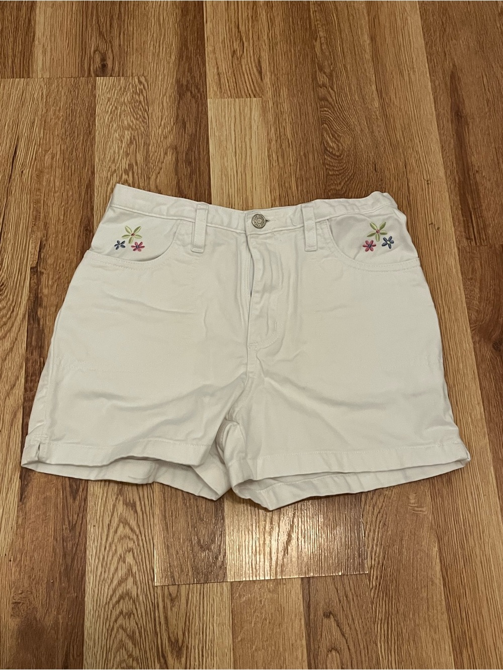 Cherokee White Embroidered Cotton Shorts